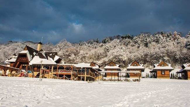 Etno Complex Vrdnicka Kula Hotel Vrdnik Exterior photo